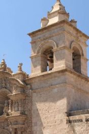 Iglesia-de-San-Juan-Bautista-de-Yanahuara-Arequipa-1