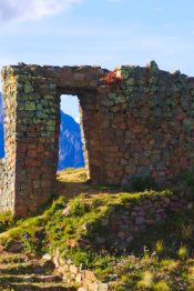 Inti-Punku-en-Ollantaytambo