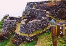 Sitio-Arqueologico-Sayacmarca-scaled